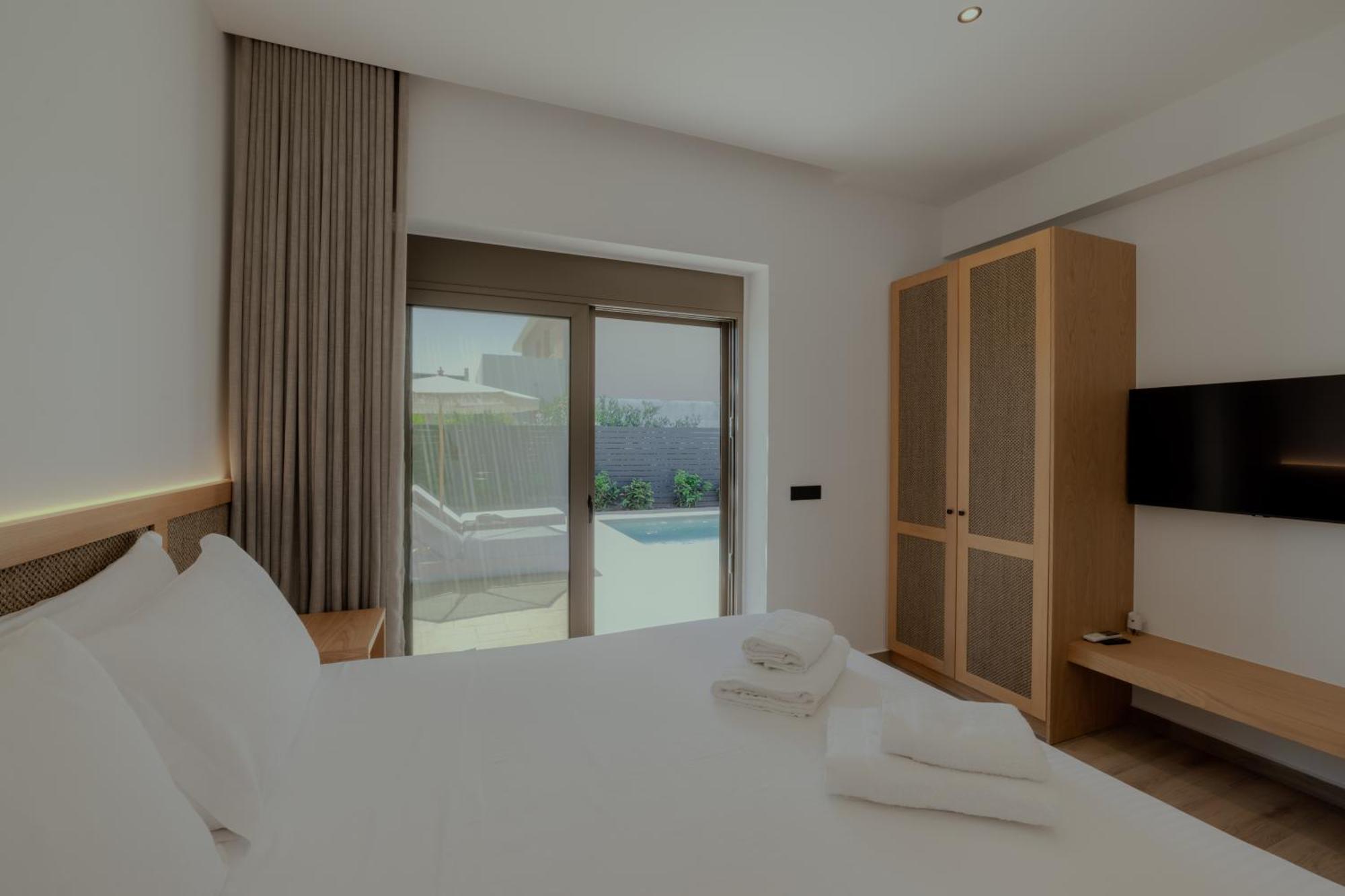 Niama Luxury Apartments Nafplio Exterior photo