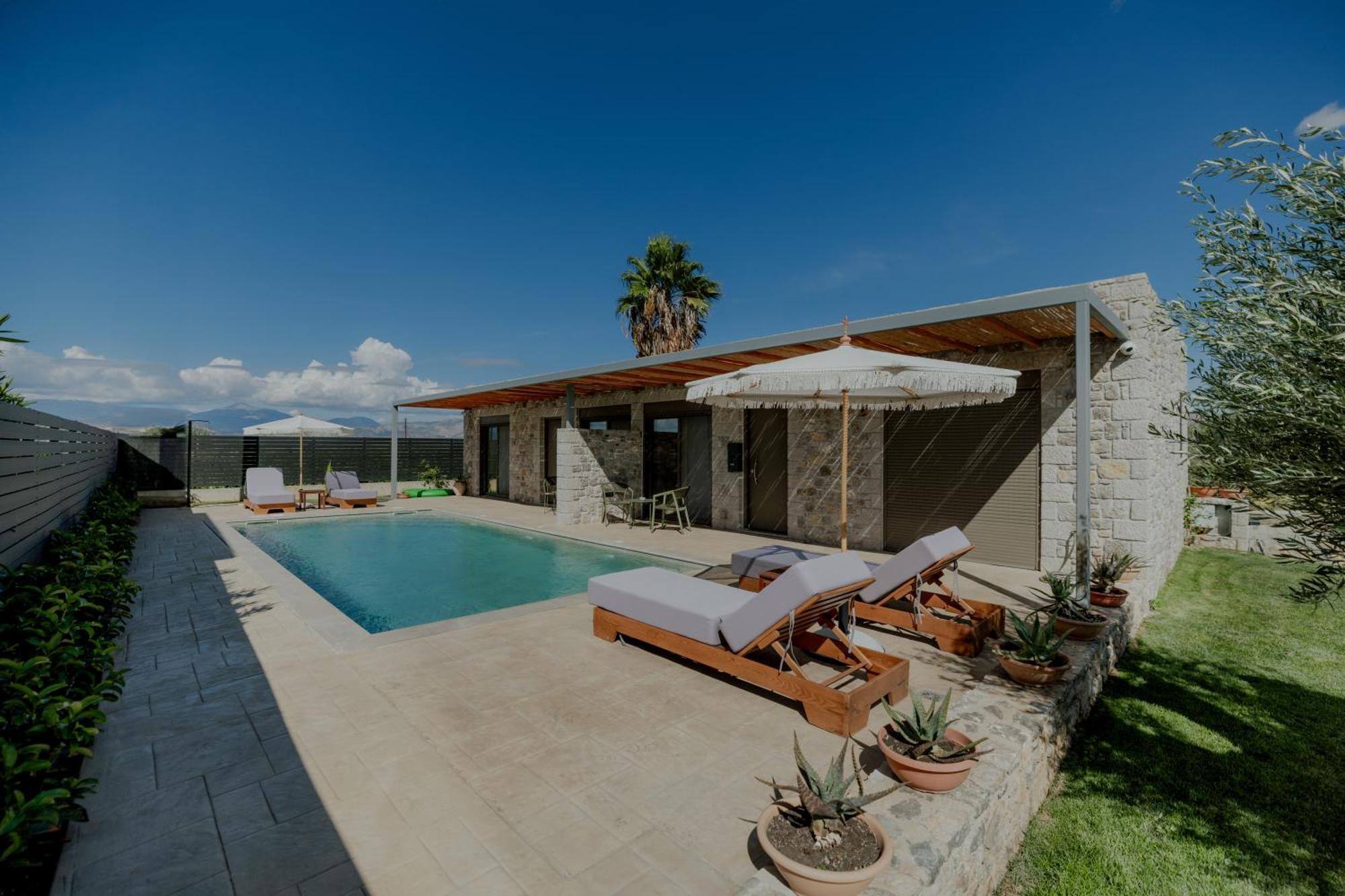 Niama Luxury Apartments Nafplio Exterior photo